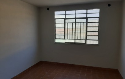 Apartamentos de 1 ou 2 quartos Trindade